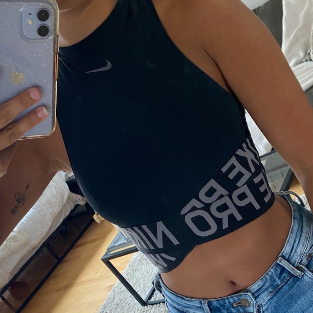 Nike Pro Cropped Tank Top